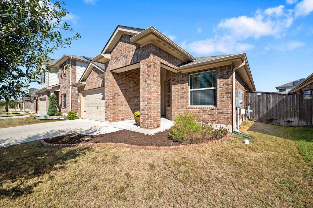 13716 Fallsprings WAY, Manor, TX 78653