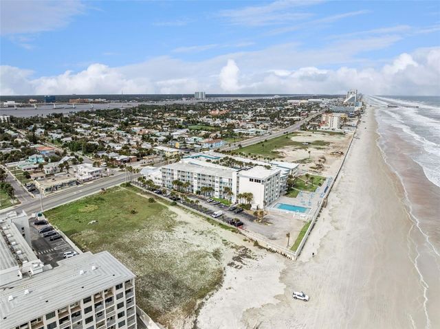 935 S ATLANTIC AVENUE 116, Daytona Beach, FL 32118