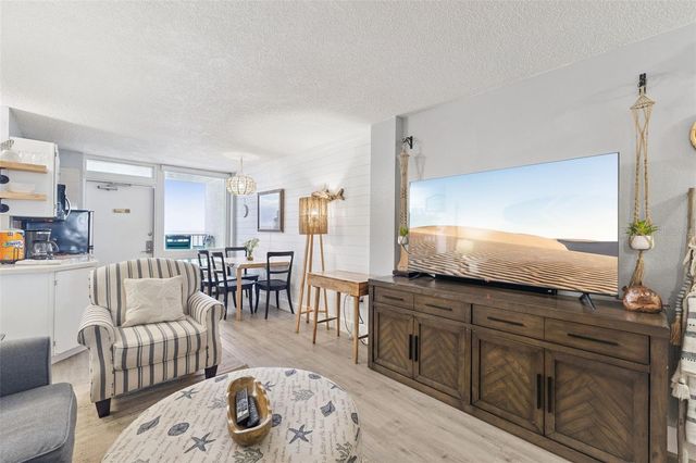 935 S ATLANTIC AVENUE 116, Daytona Beach, FL 32118