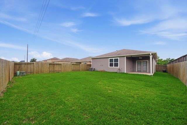 2060 Saras Way, Brookshire, TX 77423