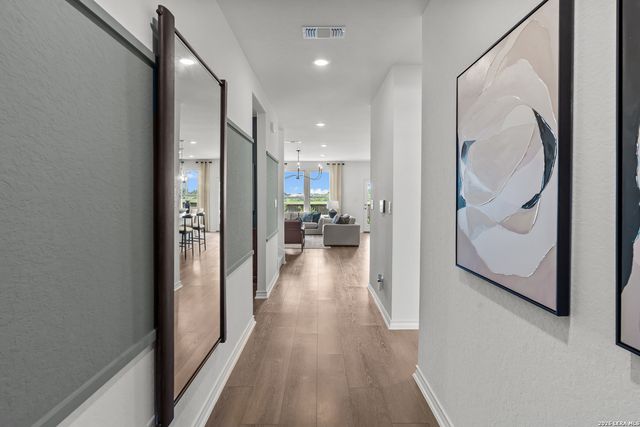 514 NIGHTINGALE AVENUE, Marion, TX 78132