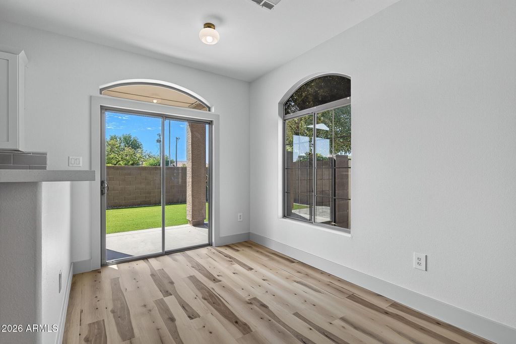 339 N 169TH Avenue, Goodyear, AZ 85338 — photo 5