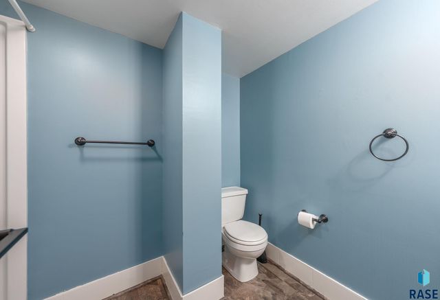 2312 S Phillips Ave Avenue, Sioux Falls, SD 57105