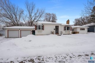 2312 S Phillips Ave Avenue, Sioux Falls, SD 57105