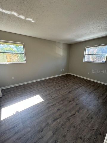 1852 GOLFVIEW AVENUE 12, Fort Myers, FL 33901