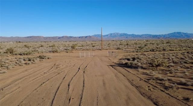 0000 Ligurta, Golden Valley, AZ 86413