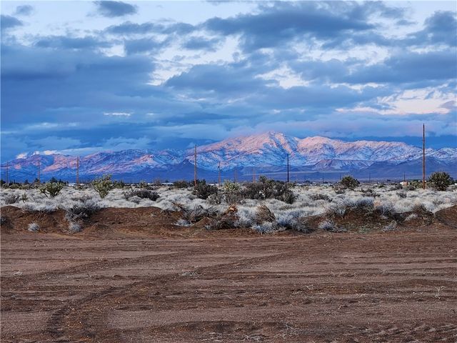 0000 Ligurta, Golden Valley, AZ 86413