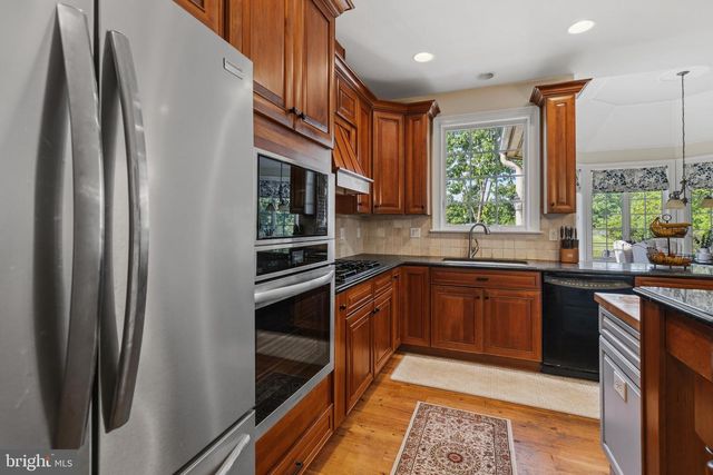 265 WALTER RD, Chalfont, PA 18914