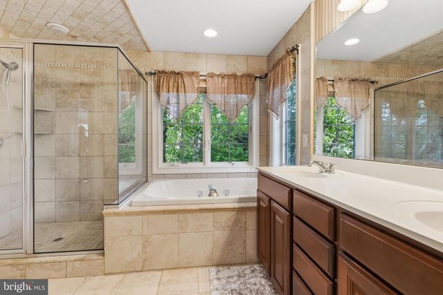 265 WALTER RD, Chalfont, PA 18914