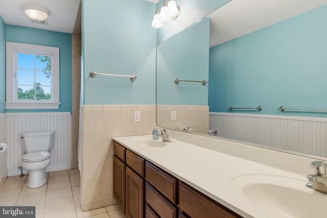265 WALTER RD, Chalfont, PA 18914