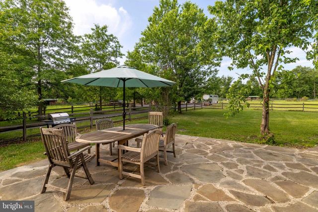265 WALTER RD, Chalfont, PA 18914