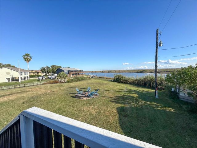 5202 County Road 469, Brazoria, TX 77422