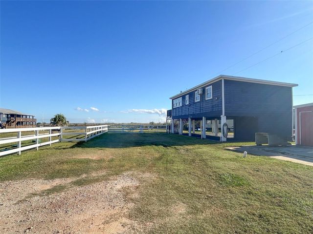 5202 County Road 469, Brazoria, TX 77422