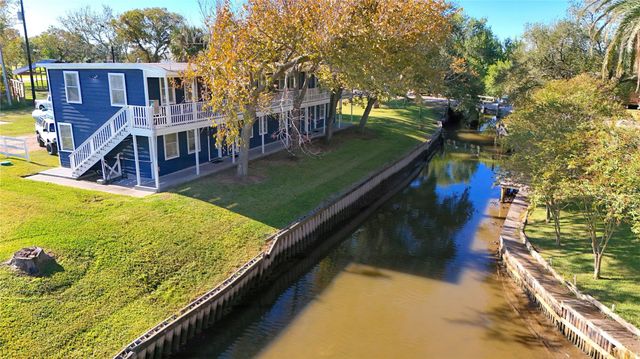 5202 County Road 469, Brazoria, TX 77422