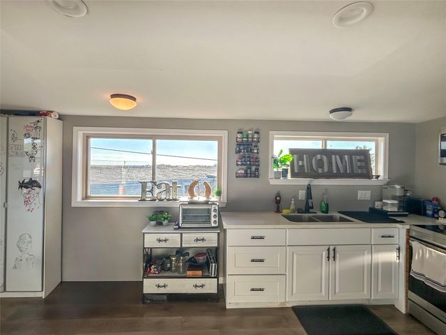 5202 County Road 469, Brazoria, TX 77422