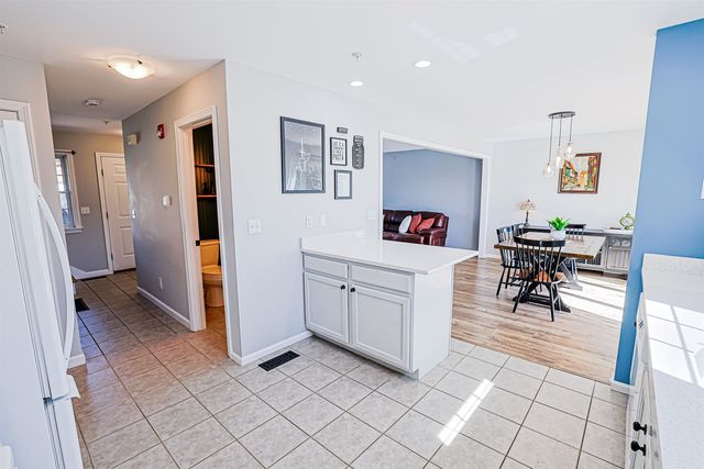 8 Windsor Lane, Brentwood, NH 03833