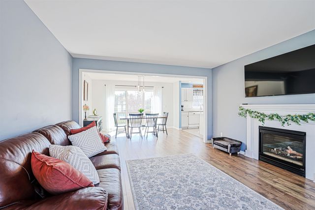8 Windsor Lane, Brentwood, NH 03833