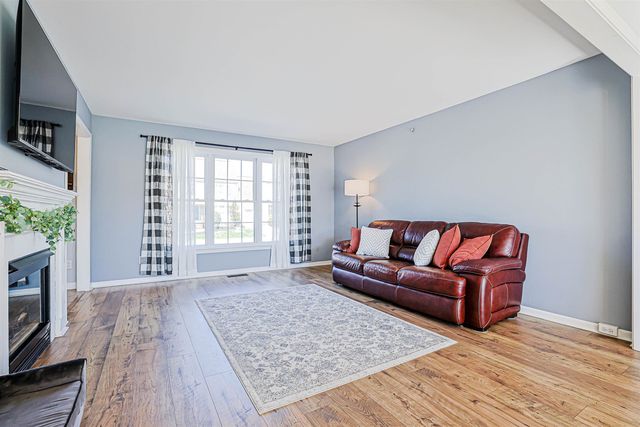 8 Windsor Lane, Brentwood, NH 03833