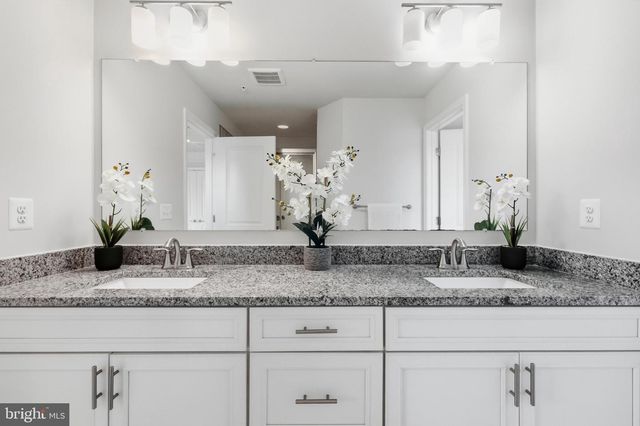 7130 BANBURY DR, Hanover, MD 21076