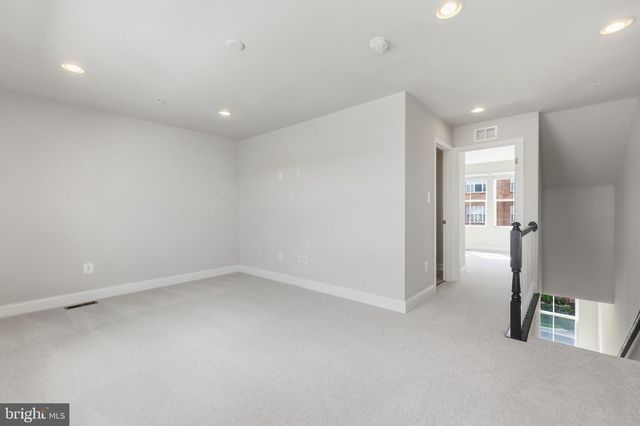 7130 BANBURY DR, Hanover, MD 21076