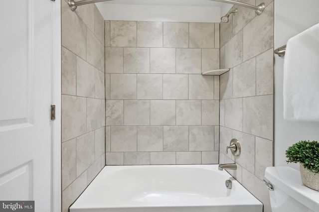 7130 BANBURY DR, Hanover, MD 21076