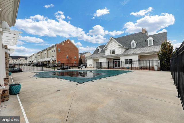 7130 BANBURY DR, Hanover, MD 21076