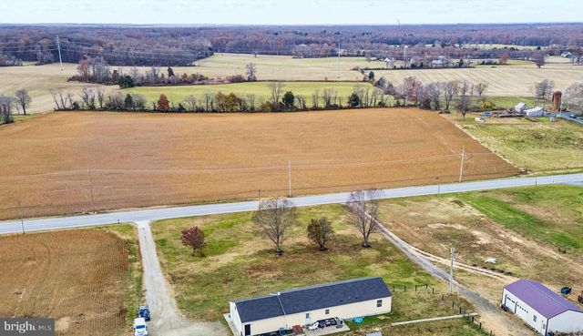 340 WOODSTOWN DARETOWN RD, Pilesgrove, NJ 08098