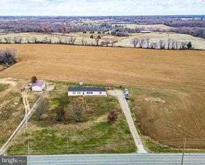 340 WOODSTOWN DARETOWN RD, Pilesgrove, NJ 08098