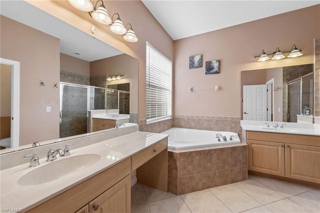 5537 Whispering Willow WAY, Fort Myers, FL 33908