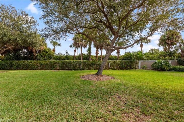 5537 Whispering Willow WAY, Fort Myers, FL 33908
