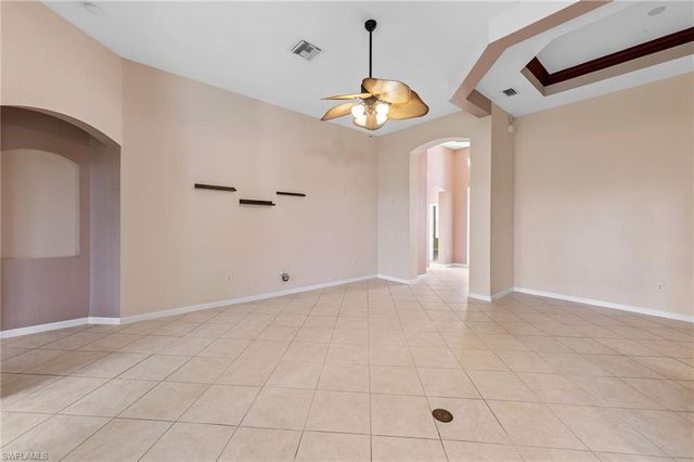 5537 Whispering Willow WAY, Fort Myers, FL 33908