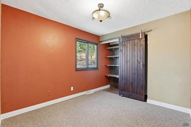 4223 FOOTHILL DR, Rapid City, SD 57702