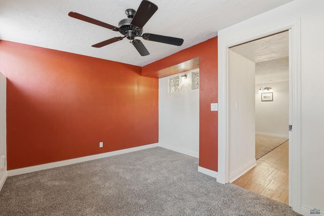 4223 FOOTHILL DR, Rapid City, SD 57702