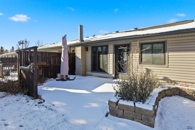 4223 FOOTHILL DR, Rapid City, SD 57702