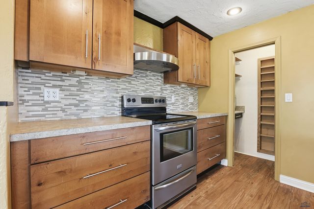 4223 FOOTHILL DR, Rapid City, SD 57702