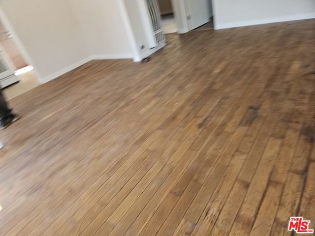 263 E 84th Place, Los Angeles, CA 90003