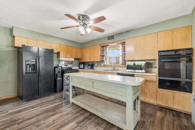 888 6th AVENUE, West Bend, WI 53095