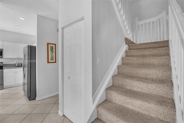 1058 Tupelo Way, Weston, FL 33327