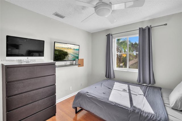 1058 Tupelo Way, Weston, FL 33327