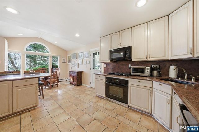 168 Engle Street, Tenafly, NJ 07670