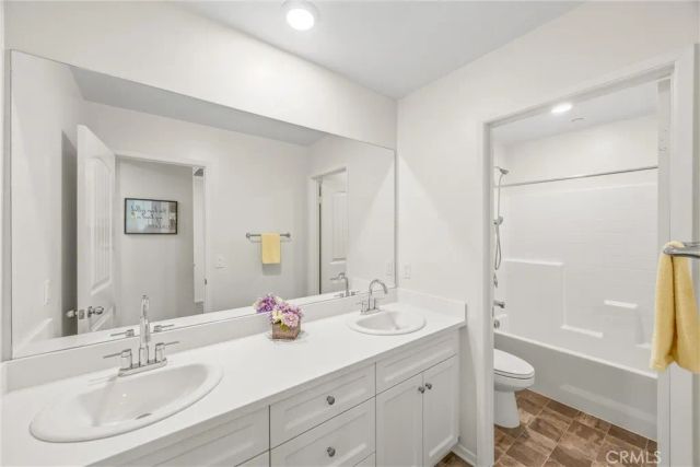4981 River Ash, Fontana, CA 92336