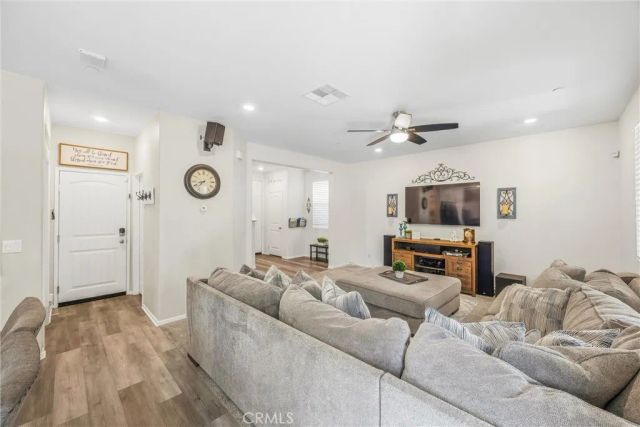 4981 River Ash, Fontana, CA 92336