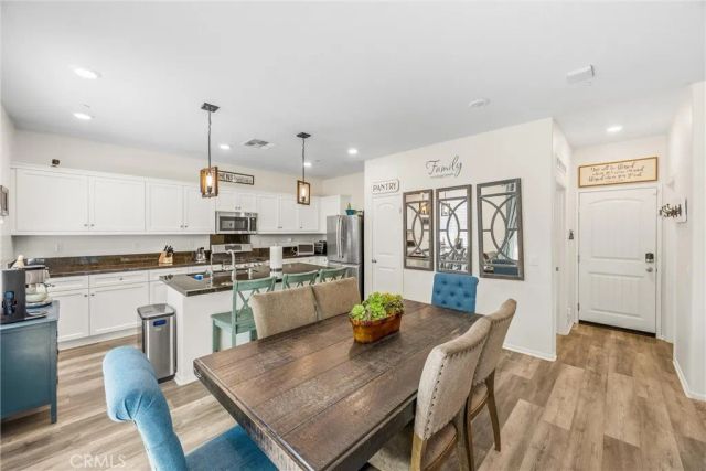 4981 River Ash, Fontana, CA 92336