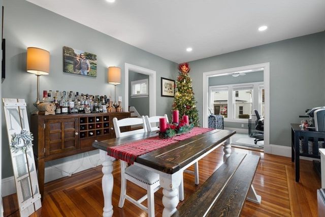 11 Richard St, Saugus, MA 01906