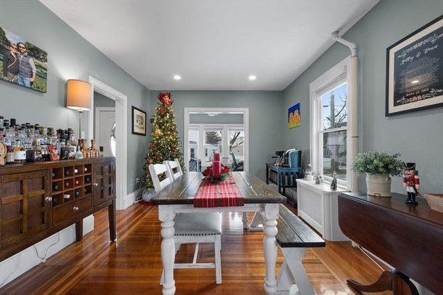 11 Richard St, Saugus, MA 01906