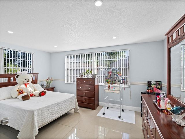 9006 LUNAR LANE, Port Richey, FL 34668