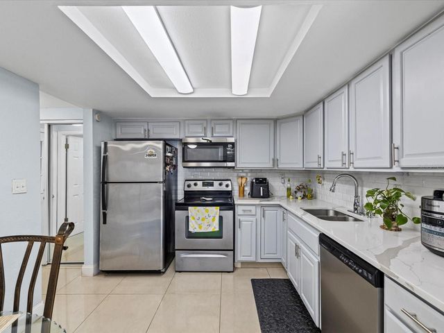 9006 LUNAR LANE, Port Richey, FL 34668