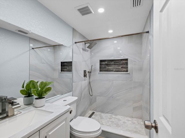 9006 LUNAR LANE, Port Richey, FL 34668