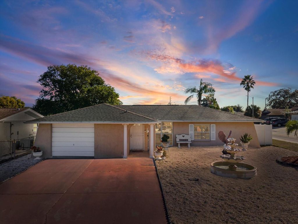 9006 LUNAR LANE, Port Richey, FL 34668