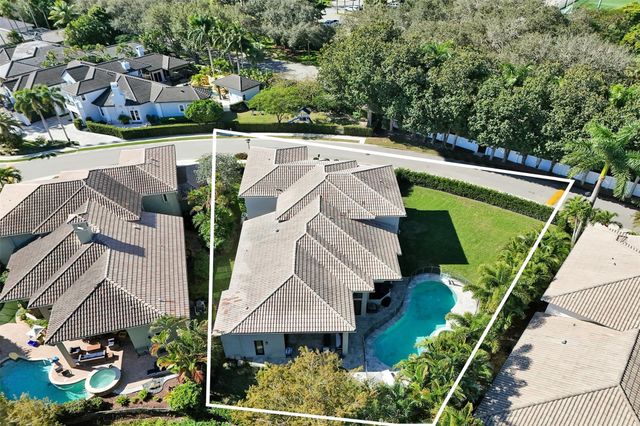 5024 NW 24th Circle, Boca Raton, FL 33431